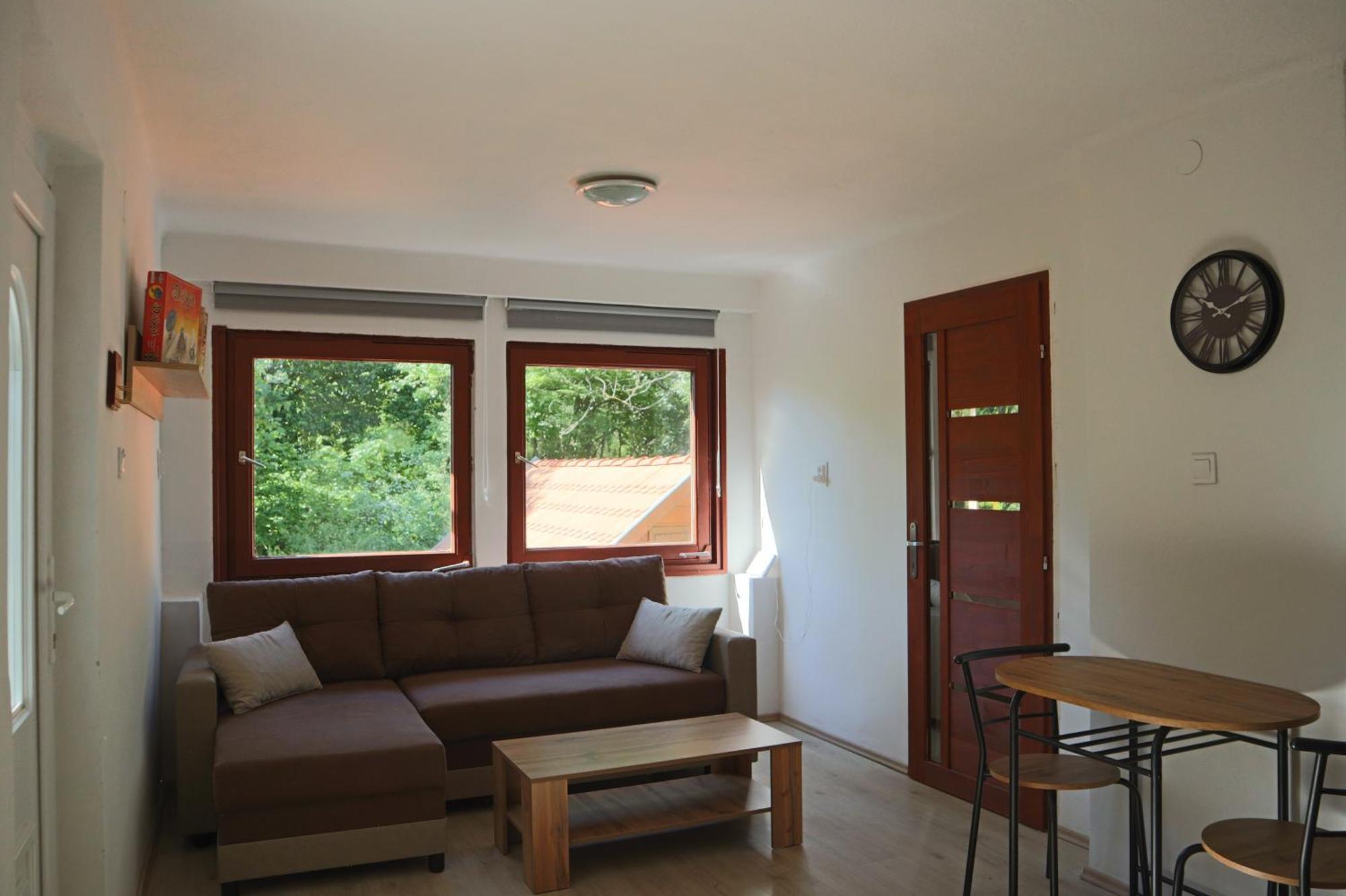 Villa Madarles Vendeghaz à Abaliget Extérieur photo